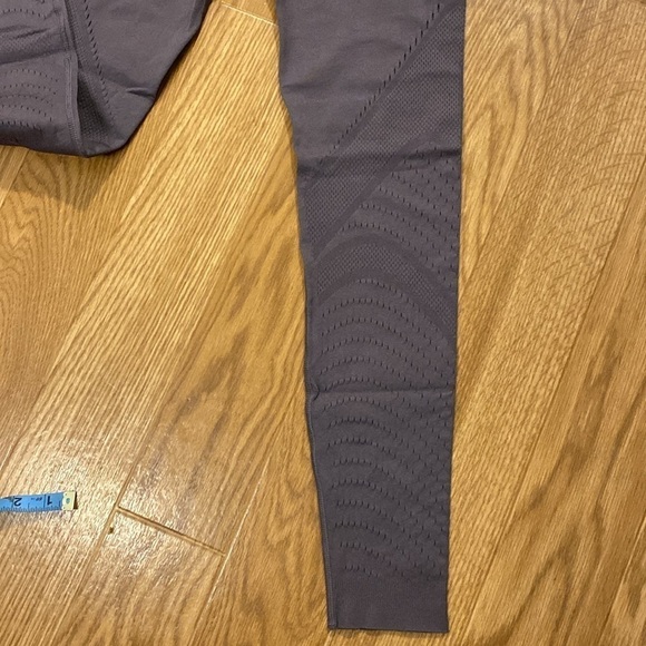 Women’s High Waisted Thick  Banded Athletic Running Leggings with Air Holes - Picture 9 of 10